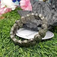 Diamond-Cut Strechd Pyrite Bracelet – Luxury Gemstone Jewelry for Prosperity &amp; Confidence